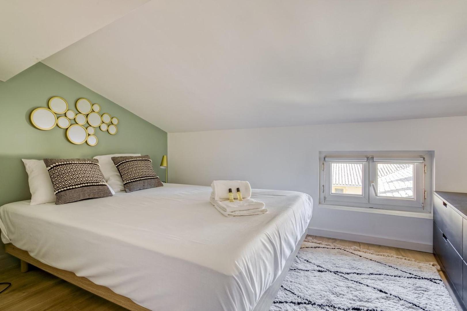 Апартаменты Guestready - Sublime 2Br In The Heart Of Old Лион Экстерьер фото