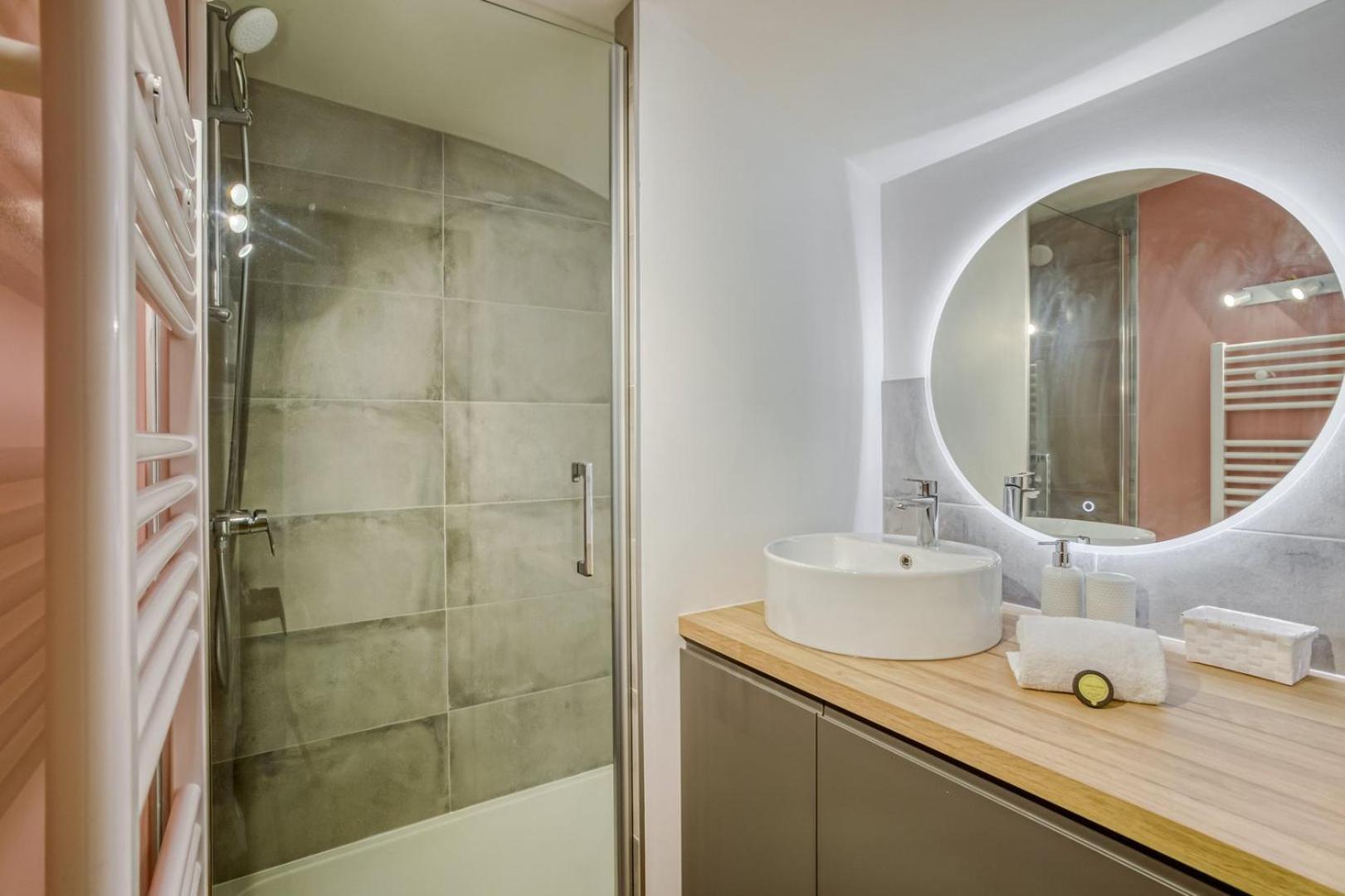 Апартаменты Guestready - Sublime 2Br In The Heart Of Old Лион Экстерьер фото